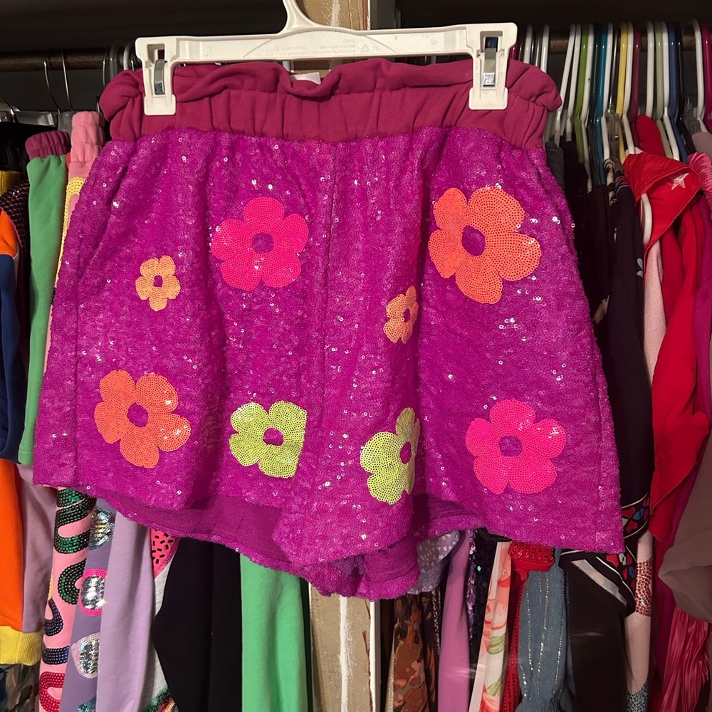 Full Sequin Flower Shorts